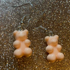 Caramel gummy bear
