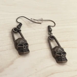 Skull safety pin Drop earrings